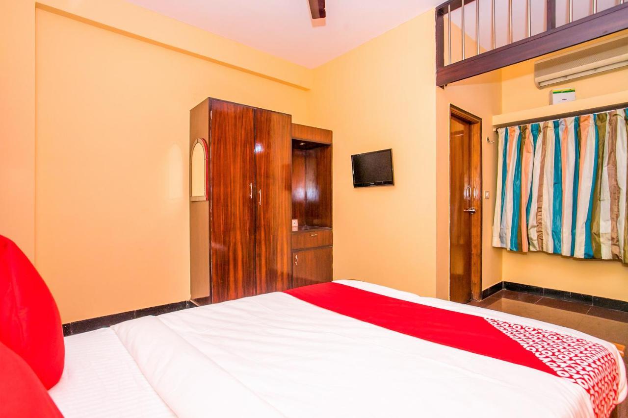 Hotel Priyanka Residency Bangalore Exterior foto
